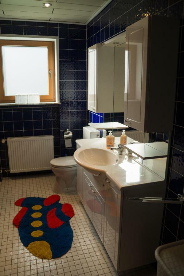 Zum Ehranger Wald 2A Appartement Trier Buitenkant foto