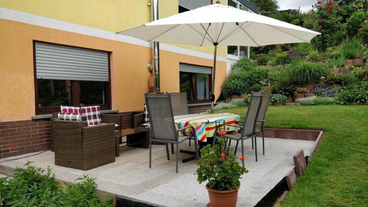 Zum Ehranger Wald 2A Appartement Trier Buitenkant foto